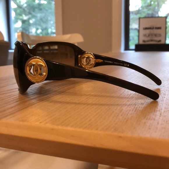 Chanel Sunglasses - Picture 3 of 3